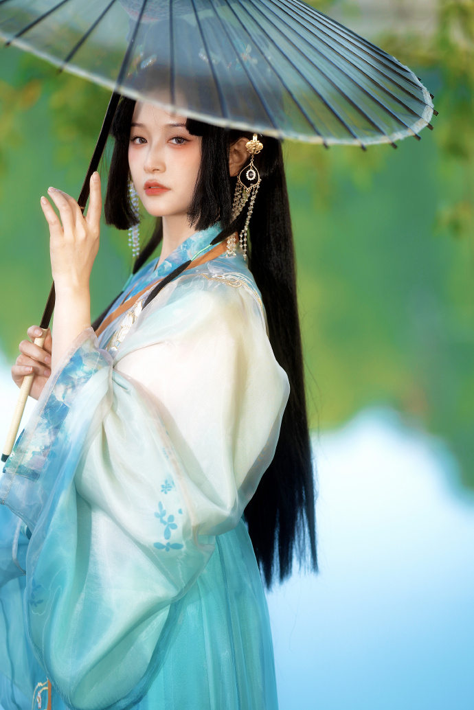 影 封面