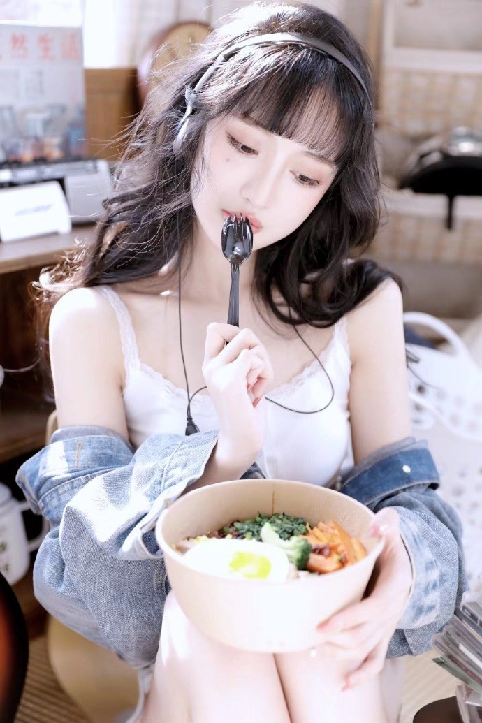 弱美男英雄Class1